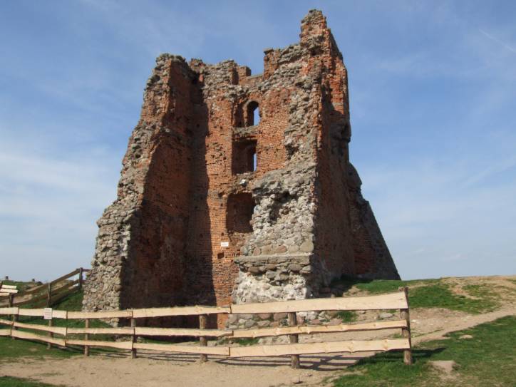 Навагрудак.  Навагрудскі замак, руіны