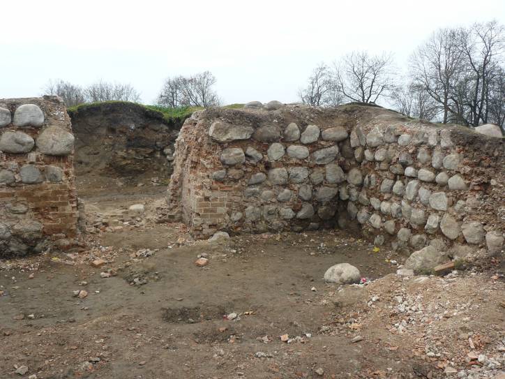 Навагрудак.  Навагрудскі замак, руіны