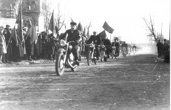 Местечко на старых фотографиях  Суботниках.   - Местечко на старых фотографиях .