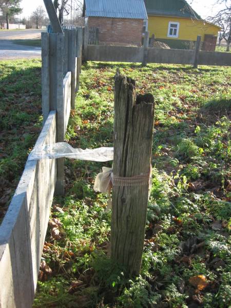 Alševa. cemetery Old