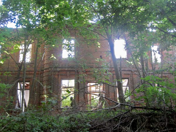  - Dwór Wańkowiczów. Ruiny dworu