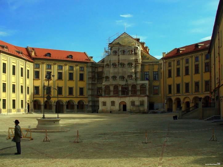  - Замок Радзивиллов Реконструкция, 2010. 