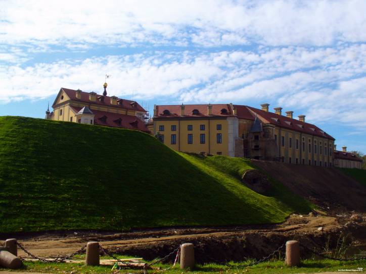  - Замок Радзивиллов Реконструкция, 2010. 