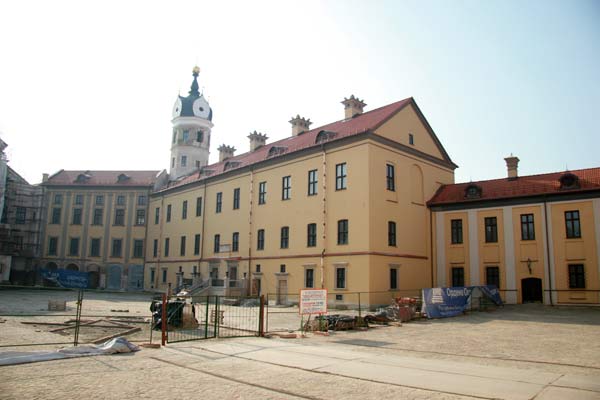  - Замок Радзивиллов Реконструкция, 2010. 