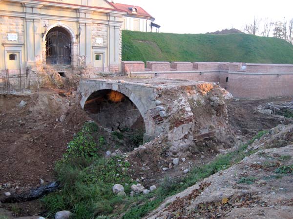  - Замок Радзивиллов Реконструкция, 2010. 