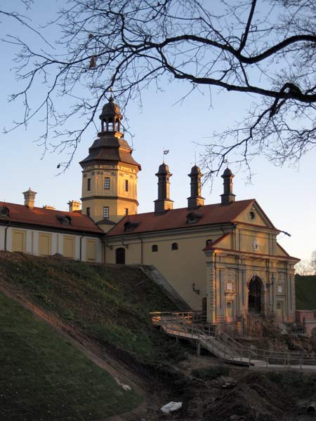  - Замок Радзивиллов Реконструкция, 2010. 